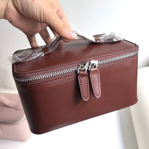 Customized Vegan Leather Handle Cosmetic Case Large Capacity Storage Box Waterproof Wash Travel Beauty Organizer Case