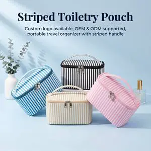 Factory Custom Embroidered Women's Cosmetic Bag Popular Style Colorful Fashionable Square Travel Handbag Storage Toilet Bag