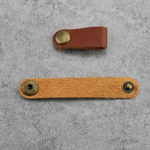 Custom Logo USB Cable Winder Genuine Leather Data Wire Organizer with Desk Earphone Clips Cord Holder Wrap Strap Storage Patches