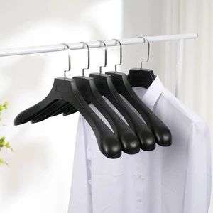 High Quality 605 Black Faux Wood Wide Shoulder Plastic Clothing Organizer Non-Slip Space-Saving Modern Living Room Storage Bag
