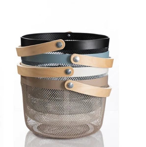 Good Reputation and High Quality Metal Wire Storage Basket With Wooden Handle