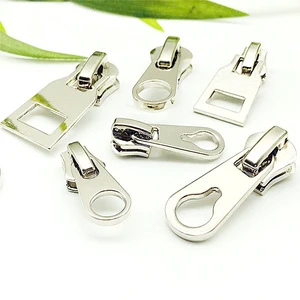 Hengda Factory Customized Handcrafted Zip Pull Slider With Small Clip Handbag Zipper Puller Aglets Novelty Zip Pull
