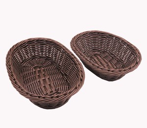 Hot Selling Woven Tabletop Food Serving Plastic Poly Wicker Bread Display Baskets For Fruits Oval Shaped