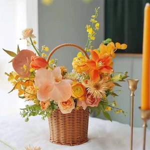New Plastic Rattan Woven Little Flower Basket Portable Flower Gift Basket With Handle House Decorative Outdoor Garden Wholesale