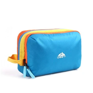 CHANGRONG Custom Durable Vintage Style Polyester Cosmetic Bag with Custom Logo Fashionable and Stylish
