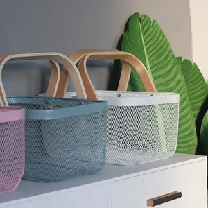 Nordic Iron Storage Basket Colorful Wire Mesh Vegetable Hand-held Basket Picnic Basket