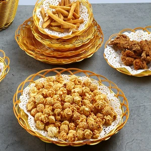 Handmade Woven Rattan Serving Basket Fabric Metal Snack Holder Hanging Multipurpose Fruit Plate Storage for Kitchen Bar Picnic