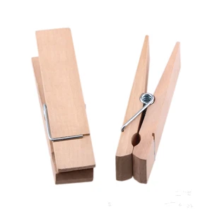 Wholesale Wood Clothespins Household Sundries Eco-friendly Log Hanger Clip Wooden Clothespin