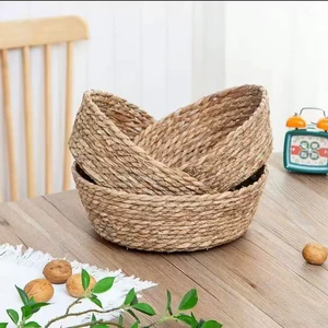 Raffia Woven Storage BasketHand-woven Storage Basket