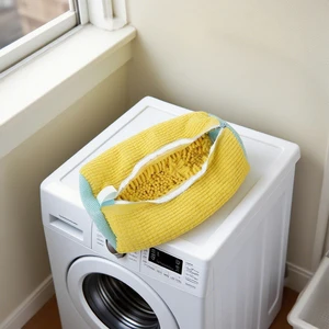 Laundry Shoe Bag For Washing Machine Reusable Chenille Wash Bags For Sneakers Athletic Shoes & Dedicates 360 Protection
