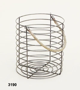 Eco-Friendly Wrought Iron Wire Fruit Basket by Chaman India