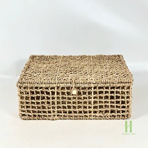 Durable Seagrass Storage Box with Lid Hand-woven Rectangular Wicker Basket Braided Natural Grass Organizer Bin for Multi-purpose