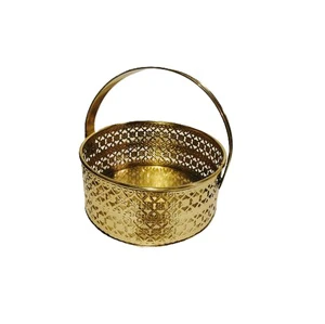 Stylish Iron Metal Basket For Office Desk Organization Durable Metal Basket For Laundry And Clothes Storage Use