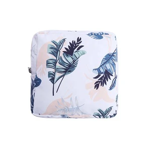 Portable Sanitary Napkin Bag Pouch Case Sanitary Pad Storage Organizer for Women and Girls Travel Cosmetic Bag Makeup Pouch