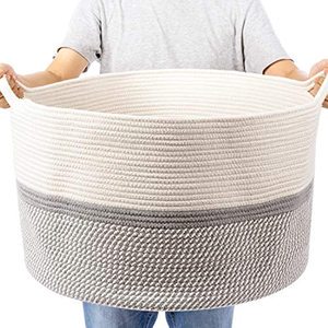 Custom Christmas Gift Basket Folding Hand Woven Cotton Rope Storage Basket Books Magazines Toys Clothes Decorative Containers