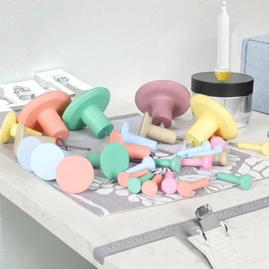 Customized Creative All-Kinds Wall-Mounted Resin Hook Convenient Household Wall Decoration for Storage & Hanging