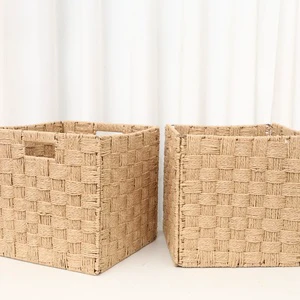Wholesale Environmentally Friendly Rectangular Woven Storage Basket with Handle for Storing and Organizing Toy Clothes