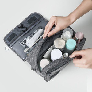 Wholesale Foldable Eco-Friendly Toiletry Bag Organizer Hanging Storage Bathroom Makeup Case Travel Dry Wet Separation Portable