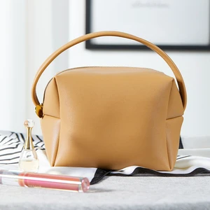Portable Waterproof Makeup Bag Mini Multi-Functional for Toiletry Storage with Zipper Fashionable Beauty Case