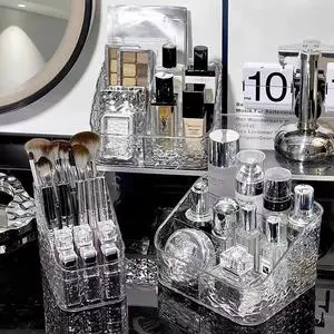 Large Capacity Transparent Cosmetic Storage Box Multi-Compartment Light Luxury Organizer for Lipstick Skincare Plastic