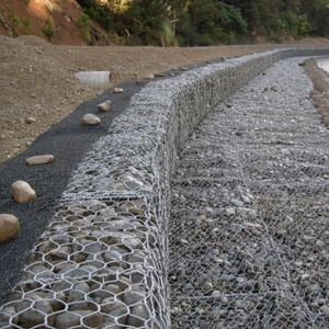 High Quality Welded Hot-Dipped Galvanized Gabion Baskets 2.2mm 8x10cm Hexagonal Mesh For River Bank Protection Export
