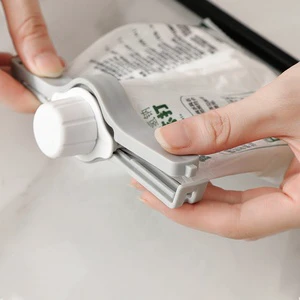 Hot Selling Snack Clips Bag Plastic Seal Double Opening Bread Closing Plastic Household Items Storage Food Sealing Clip