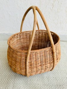 Hand Woven Wicker Storage Basket with Handles 3-6L Capacity 5kg Load