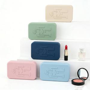 Large Capacity Silicone Makeup Bag Portable Cosmetic Organizer Pouch Leakproof Toiletry Storage Bag for Daily Commute and Travel