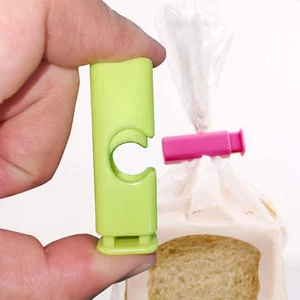 China Factory New Product 2022 Wholesale Plastic Bag Spring Press Food Sealing Clip Kitchen Food Clips for Bag