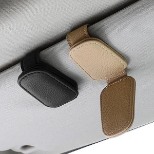 Creative People Use Multi-functional Storage Hooks and Snap-type Multi-functional Eyeglass Holders.