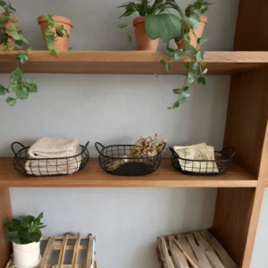 Set of 3 Eco-Friendly Metal Modern Wire Baskets Oval Shape for Multi-Purpose Storage in Black