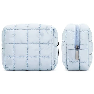 Galaxy Cute Waterproof Polyester for Makeup Bag with Zipper Closure 20-35L Capacity Fashion Style Travel Cosmetic Organizer