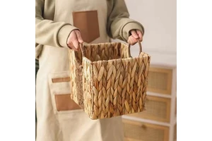 Straw Woven Storage Baskets Food Fruit Vegetables Serving Basket Picnic Hyacinth Wicker Organizing Desktop Storage Container