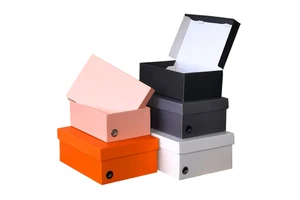 Hard Leather Boxing Shoes Storage Box with Custom Embossed Logo, Folded Leather Paper Packaging Box, Wholesale Paper Shoe Boxes