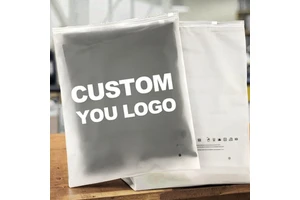 Best Selling Printed Logo Resealable Poly Pe T-Shirts Bag Custom Frosted Zipper Plastic Packaging Zip Lock Bag For Clothes