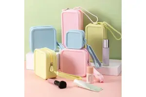 Leakproof Waterproof Travel Friendly Makeup Pouch With Zipper Closure For Cosmetics Toiletries Organizer Silicone Cosmetic Bags