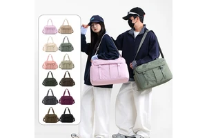 Large-capacity Gym Travel Bag Multiple Pockets Breathable Design Polyester Lining With Separate Shoe Compartment