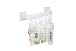 Wall Mounted Storage Rack Bathroom Decoration Accessories Hanging Storage Rack With Clip