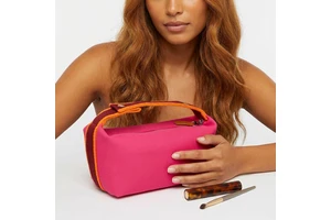 Handheld Makeup Bag Women Travel Beauty Organizer Portable Zipper Toiletry Storage Case Large Capacity Daily Cosmetic Holder