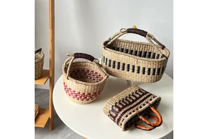 Colorful Lightweight Eco-Friendly Seagrass Woven Handmade Multifunction Storage Basket for Bathroom Living Room Garden