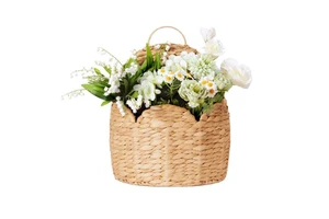 Wholesale Natural Water Hyacinth Woven Hanging Basket Scalloped Edge Handmade Decorative Wall Storage Flower Basket Boho Decor