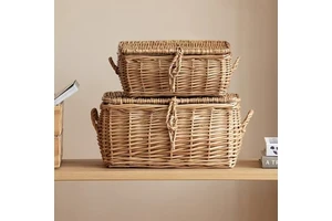 Handmade Wicker Woven Storage Basket with Lid, Suitable for Storing Japanese Wicker Woven Miscellaneous Clothing at Home