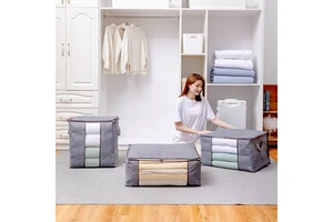 Durable Plastic Closet Organizers Large Fabric Storage Bags for Clothing Quilts Bedding
