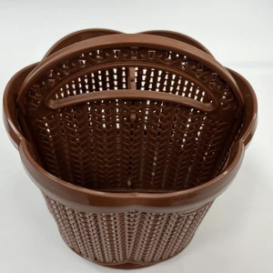 Plastic Storage Baskets 3 Compartments Handle Tight Woven Design Eco Friendly PP Material Made Vietnam Modern Luxury Style Tools