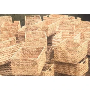 Wicker Rattan Storage Basket Fast Delivery Handles Home Decoration Customizable Handmade Folk Art Vietnamese Custom Color Custom