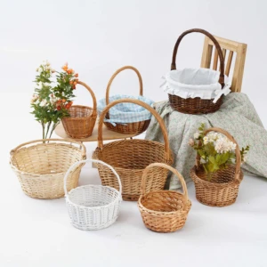 JY Large Wicker Modern Luxury Spa Gift Basket For Women Custom Artificial Flower Basket For Kitchen Wardrobe Living Room Use