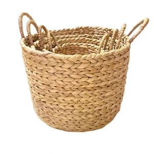 Vietnam-Made Storage Paper Rope Rectangular Wicker Baskets with Built-In Handles Water Hyacinth Picnic-Style Woven Basket