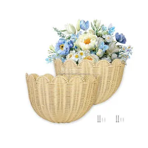 Scalloped Hanging Basket, Handwoven Wicker Wall Planter Basket for Indoor Plants and Home Decor