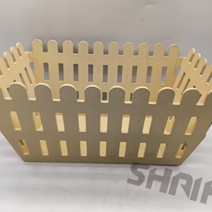 Fence-Shaped Wooden Storage Basket Decorative Organizer Bin for Home Kitchen Bathroom Office Easter Decorative Storage Crate