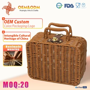 Retro Sustainable Handwoven Rectangle Portable Brown Plastic Fruit Wicker Picnic Storage Baskets Box With Hand-Held Lid Camping